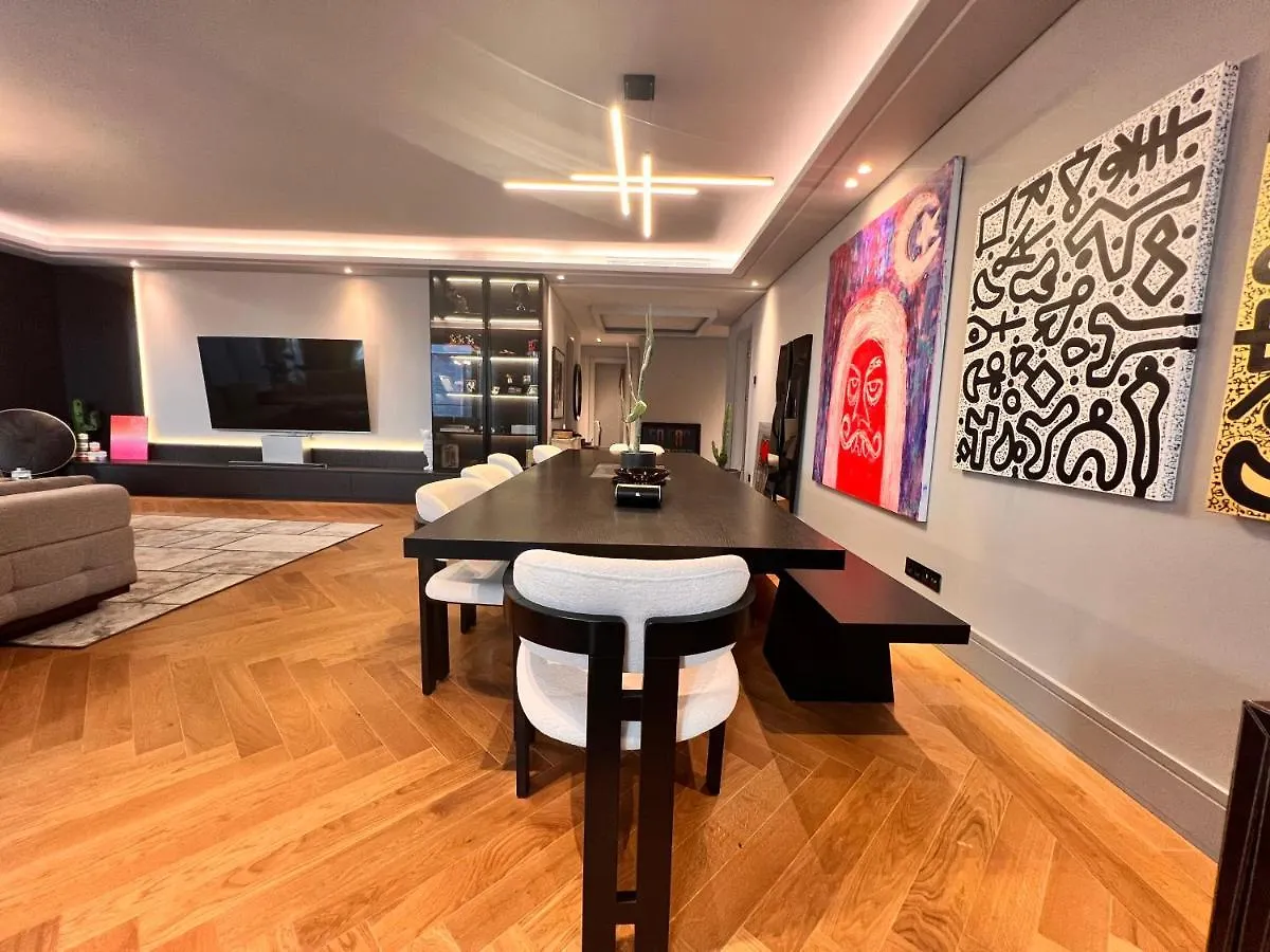 아파트 Amazing Luxury Large 4 Bedroom Apt Istinye Park 1 Min 250M2 이스탄불