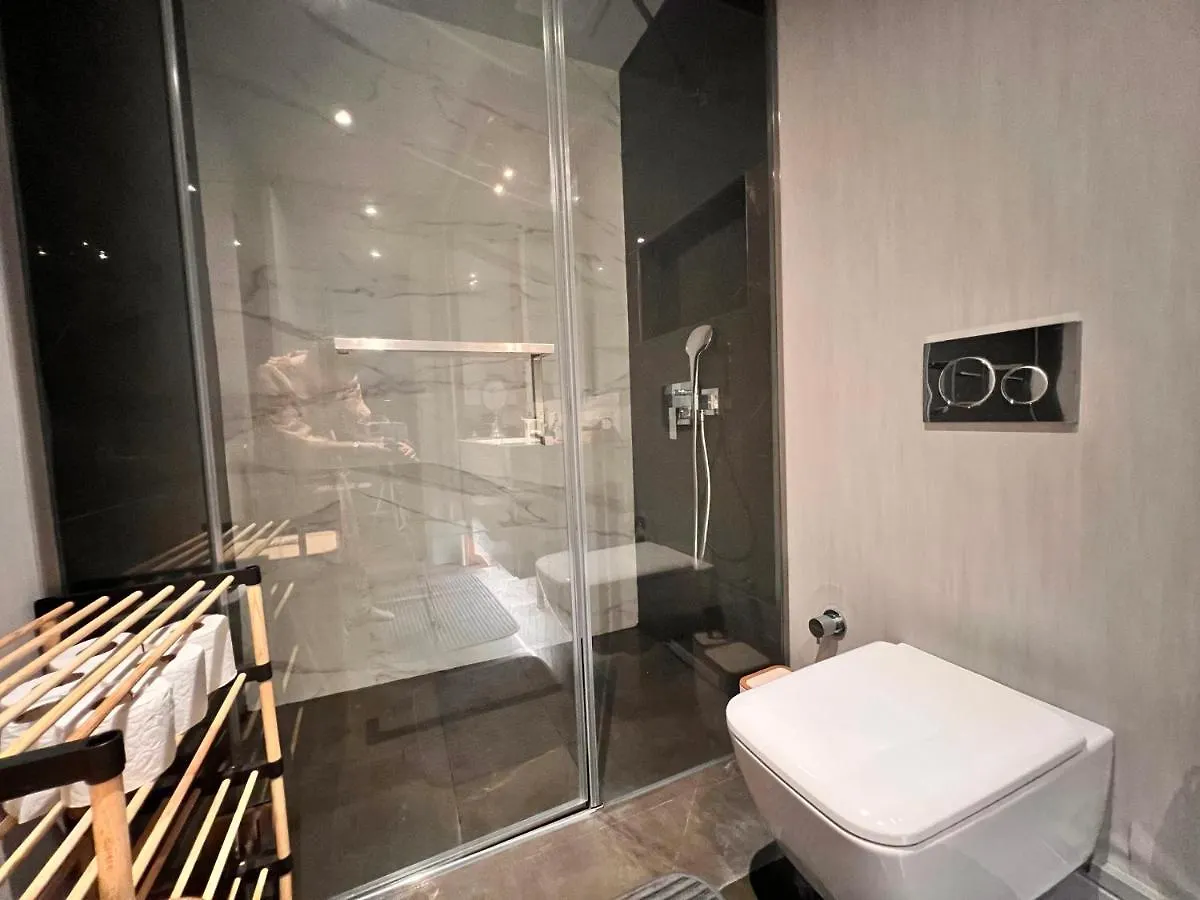 아파트 Amazing Luxury Large 4 Bedroom Apt Istinye Park 1 Min 250M2 이스탄불